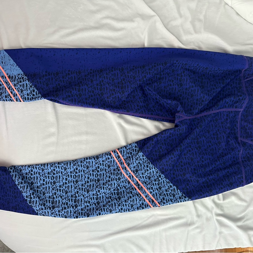 Workout pants - Picture 6 of 9